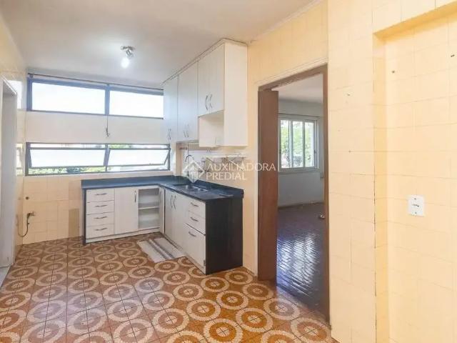 Apartamento para Locação em Porto Alegre/RS Independência 3 Quartos