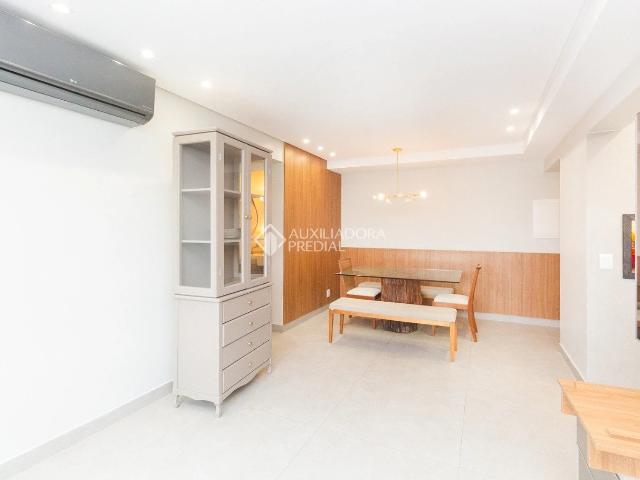 Apartamento para Locação em Porto Alegre/RS Jardim Europa 3 Quartos