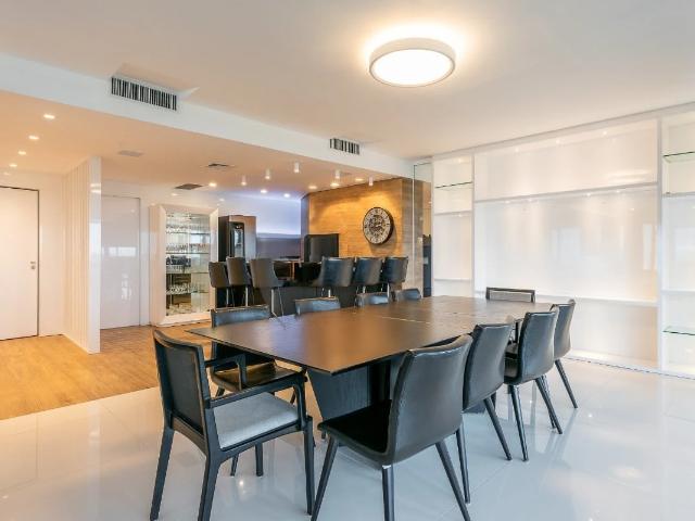 Apartamento para Locação em Porto Alegre/RS Jardim Europa 4 Quartos
