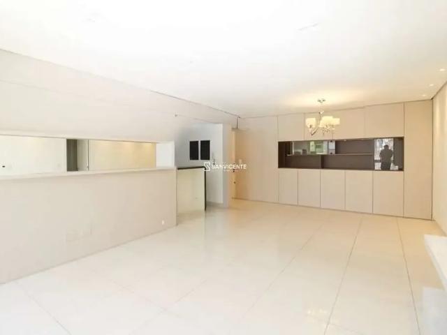 Apartamento para Locação em Porto Alegre/RS Menino Deus 3 Quartos