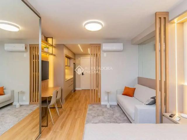 Apartamento para Locação em Porto Alegre/RS Mont Serrat 1 Quartos