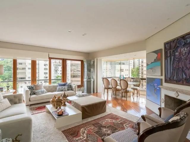 Apartamento para Locação em Porto Alegre/RS Mont Serrat 2 Quartos