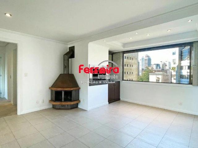 Apartamento para Locação em Porto Alegre/RS Mont Serrat 3 Quartos