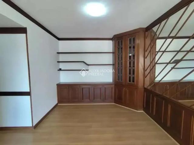 Apartamento para Locação em Porto Alegre/RS Mont Serrat 3 Quartos