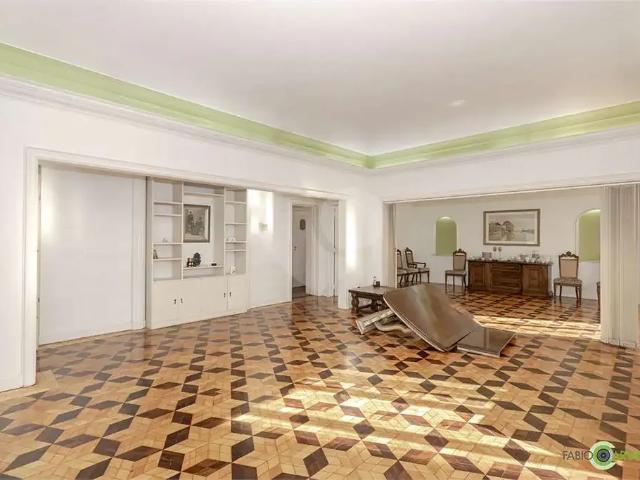 Apartamento para Locação em Porto Alegre/RS Moinhos de Vento 3 Quartos