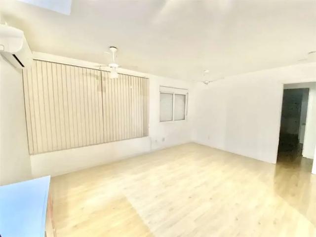 Apartamento para Locação em Porto Alegre/RS Passo da Areia 2 Quartos