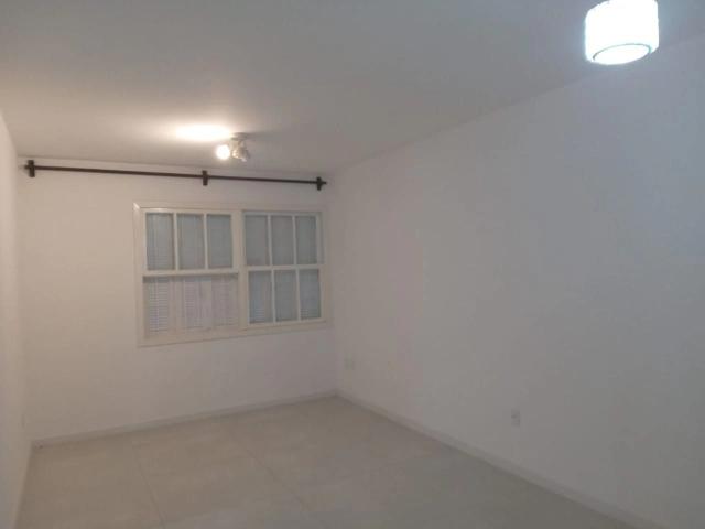 Apartamento para Locação em Porto Alegre/RS Petrópolis 2 Quartos