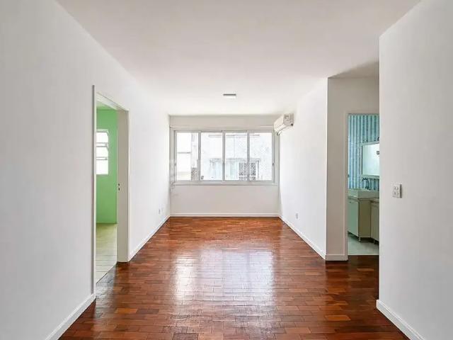 Apartamento para Locação em Porto Alegre/RS Petrópolis 2 Quartos