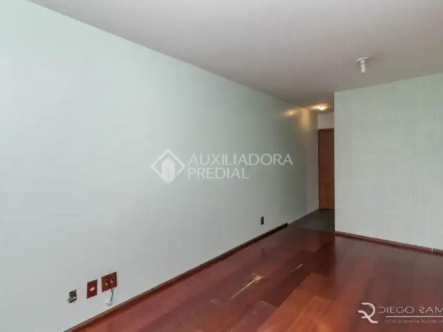 Apartamento para Locação em Porto Alegre/RS Petrópolis 3 Quartos