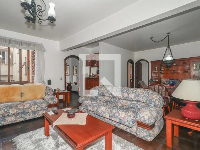Apartamento para Locação em Porto Alegre/RS Petrópolis 3 Quartos