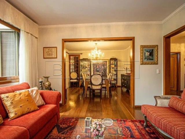Apartamento para Locação em Porto Alegre/RS Petrópolis 5 Quartos