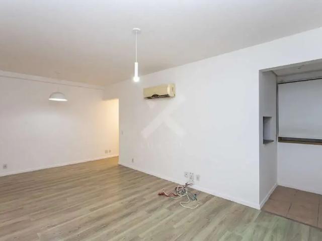 Apartamento para Locação em Porto Alegre/RS Rio Branco 3 Quartos