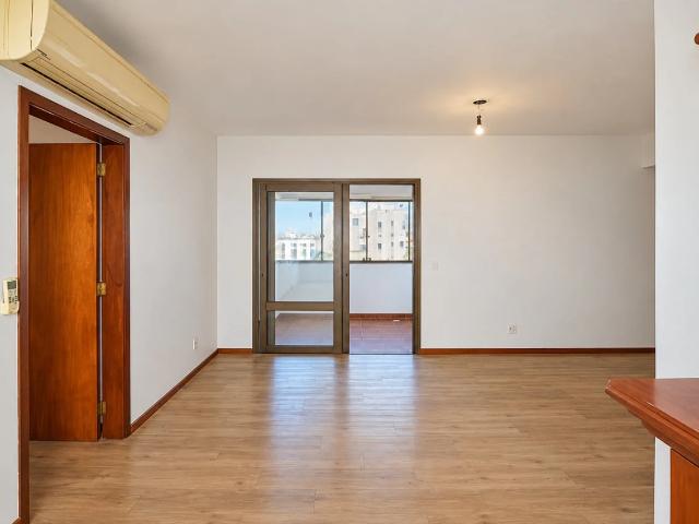 Apartamento para Locação em Porto Alegre/RS Rio Branco 3 Quartos