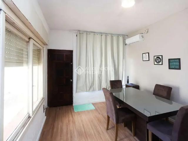 Apartamento para Locação em Porto Alegre/RS São Sebastião 2 Quartos