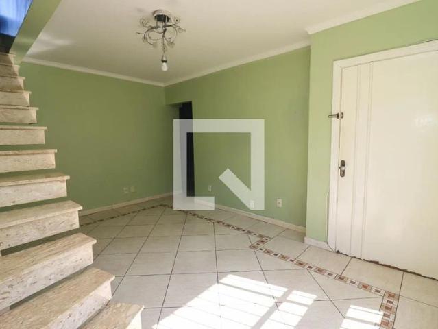 Apartamento para Locação em Porto Alegre/RS Santa Tereza 3 Quartos