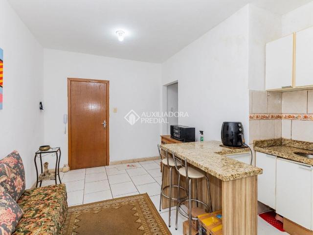 Apartamento para Locação em Porto Alegre/RS Santa Cecília 2 Quartos