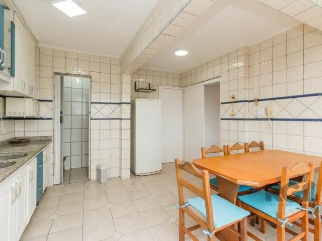Apartamento para Locação em Porto Alegre/RS Santa Maria Goretti 3 Quartos