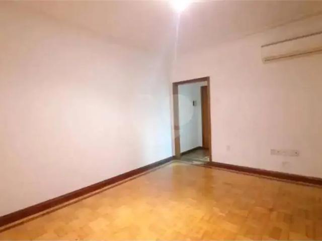 Apartamento para Locação em Porto Alegre/RS Santana 3 Quartos