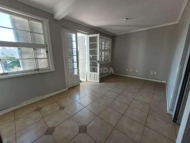 Apartamento para Locação em Porto Alegre/RS Santana 6 Quartos
