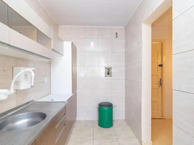 Apartamento para Locação em Porto Alegre/RS Santo Antônio 2 Quartos