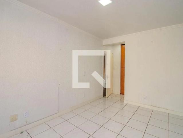 Apartamento para Locação em Porto Alegre/RS Sarandi 2 Quartos
