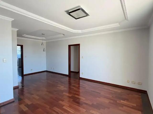 Apartamento para Locação em Pouso Alegre/MG Centro 3 Quartos