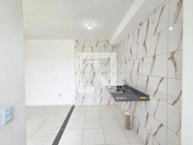 Apartamento para Locação em Praia Grande/SP Vila Antártica 2 Quartos