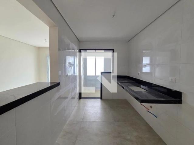 Apartamento para Locação em Praia Grande/SP Vilamar 2 Quartos