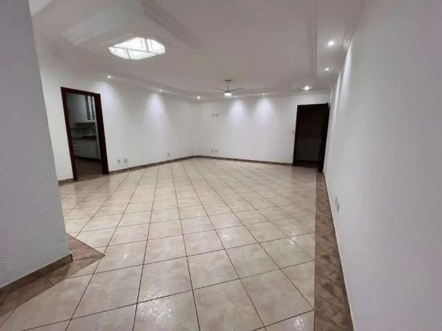 Apartamento para Locação em Praia Grande/SP Aviação 3 Quartos