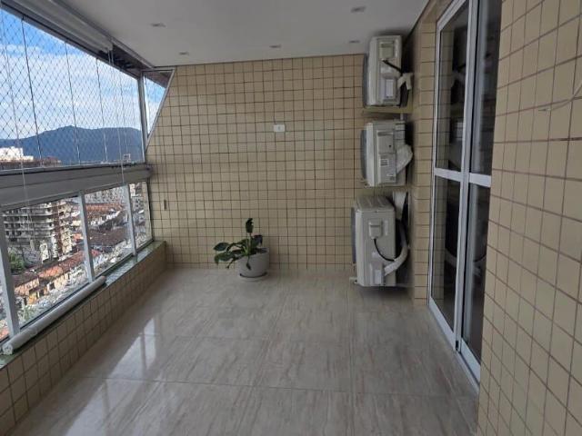 Apartamento para Locação em Praia Grande/SP Aviação 3 Quartos
