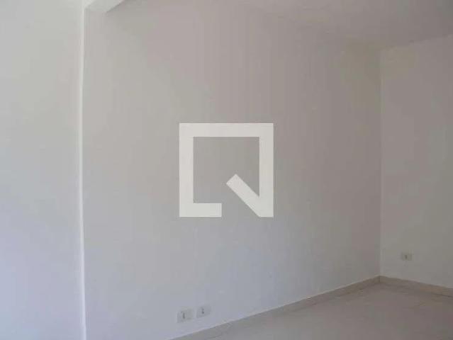 Apartamento para Locação em Praia Grande/SP Boqueirão 2 Quartos