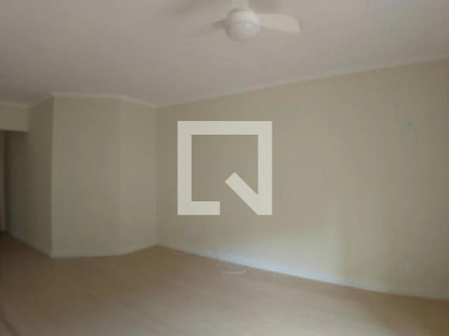 Apartamento para Locação em Praia Grande/SP Canto do Forte 2 Quartos