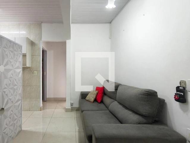 Apartamento para Locação em Praia Grande/SP Guilhermina 2 Quartos