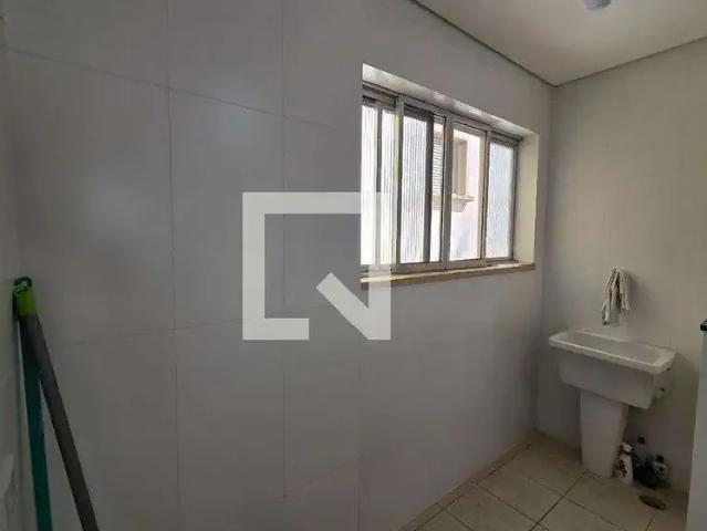 Apartamento para Locação em Praia Grande/SP Guilhermina 2 Quartos