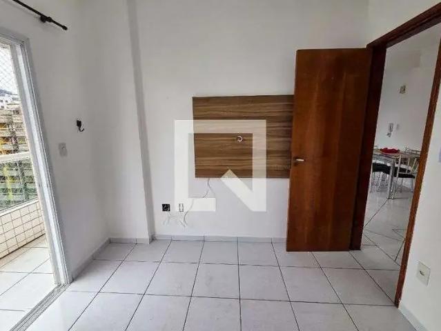 Apartamento para Locação em Praia Grande/SP Guilhermina 2 Quartos