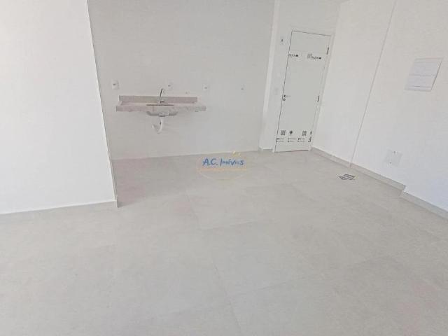 Apartamento para Locação em Praia Grande/SP Guilhermina 2 Quartos