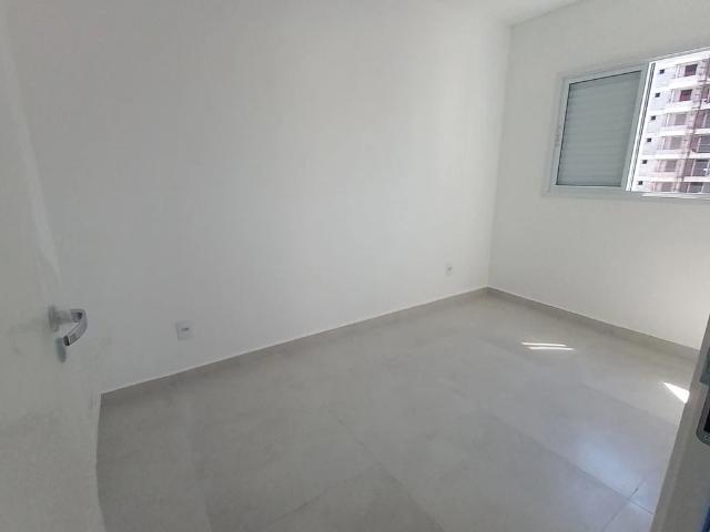 Apartamento para Locação em Praia Grande/SP Guilhermina 2 Quartos