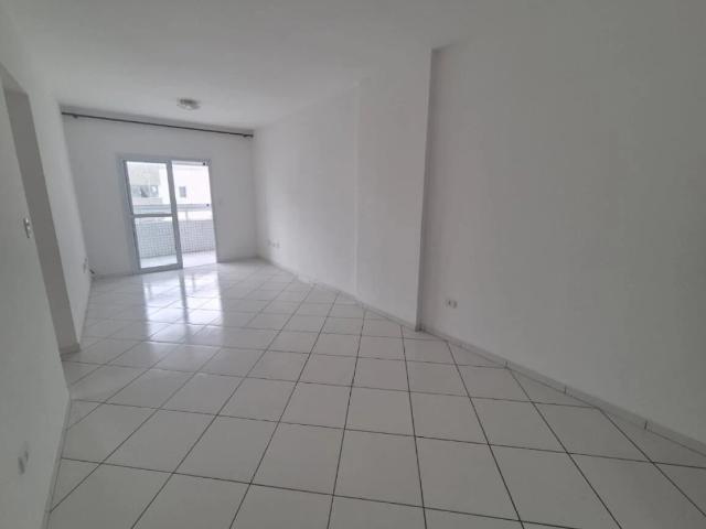 Apartamento para Locação em Praia Grande/SP Guilhermina 2 Quartos