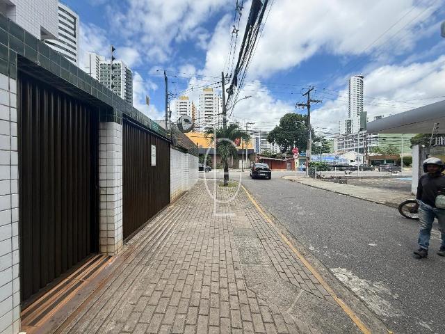 Apartamento para Locação em Recife/PE Torre 2 Quartos