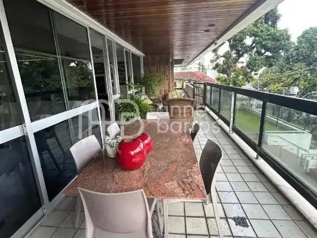 Apartamento para Locação em Recife/PE Graças 4 Quartos