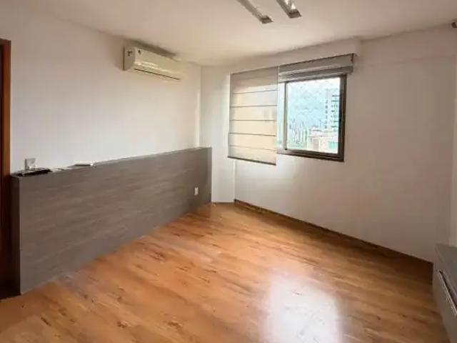 Apartamento para Locação em Recife/PE Ilha do Retiro 4 Quartos