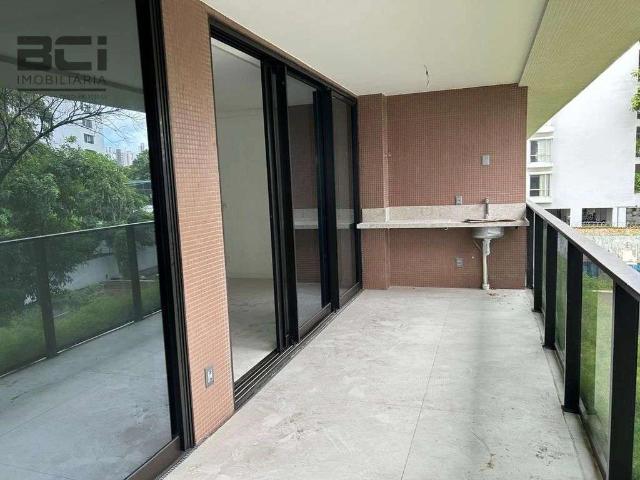 Apartamento para Locação em Recife/PE Parnamirim 4 Quartos