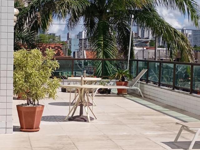 Apartamento para Locação em Recife/PE Pina 2 Quartos