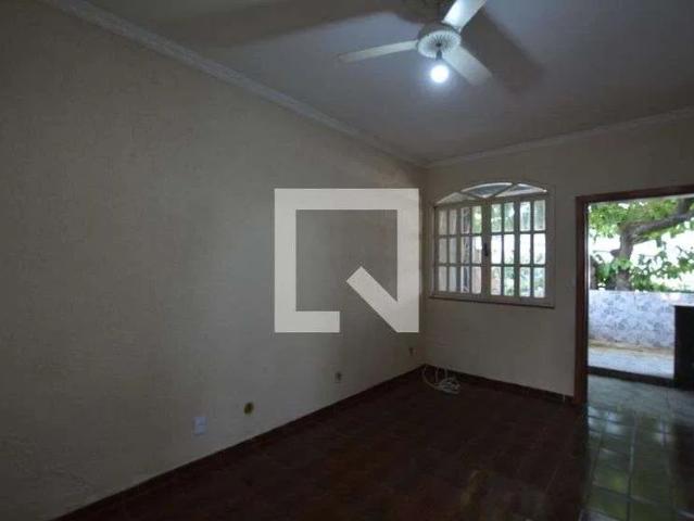 Apartamento para Locação em Rio de Janeiro/RJ Olaria 2 Quartos