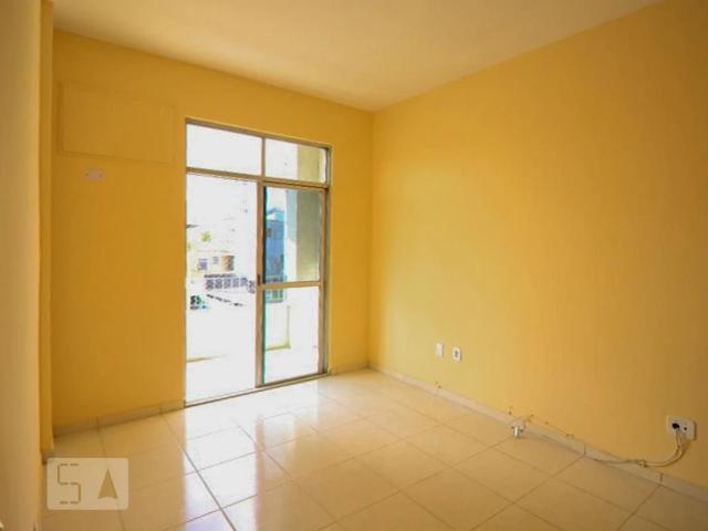 Apartamento para Locação em Rio de Janeiro/RJ Olaria 2 Quartos