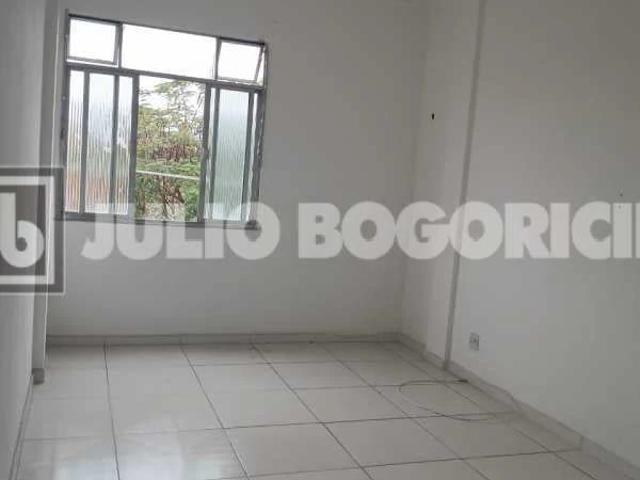Apartamento para Locação em Rio de Janeiro/RJ Oswaldo Cruz 2 Quartos