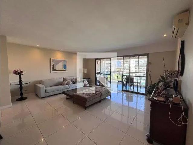 Apartamento para Locação em Rio de Janeiro/RJ Barra da Tijuca 4 Quartos