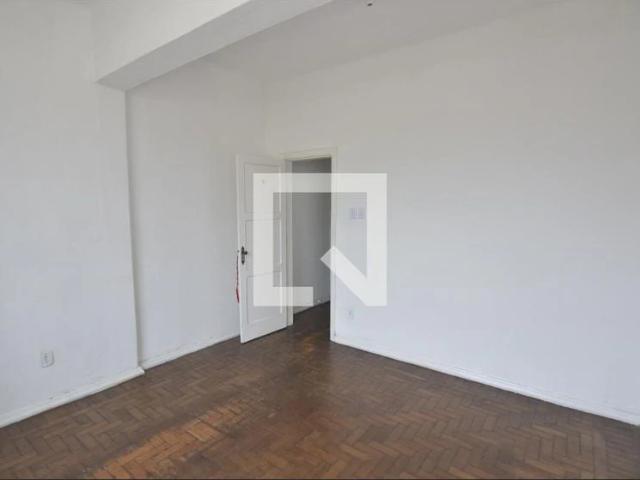 Apartamento para Locação em Rio de Janeiro/RJ Benfica 2 Quartos