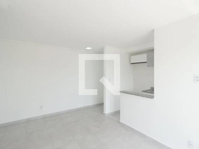 Apartamento para Locação em Rio de Janeiro/RJ Campo Grande 2 Quartos