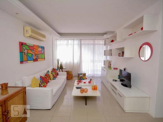 Apartamento para Locação em Rio de Janeiro/RJ Catete 2 Quartos